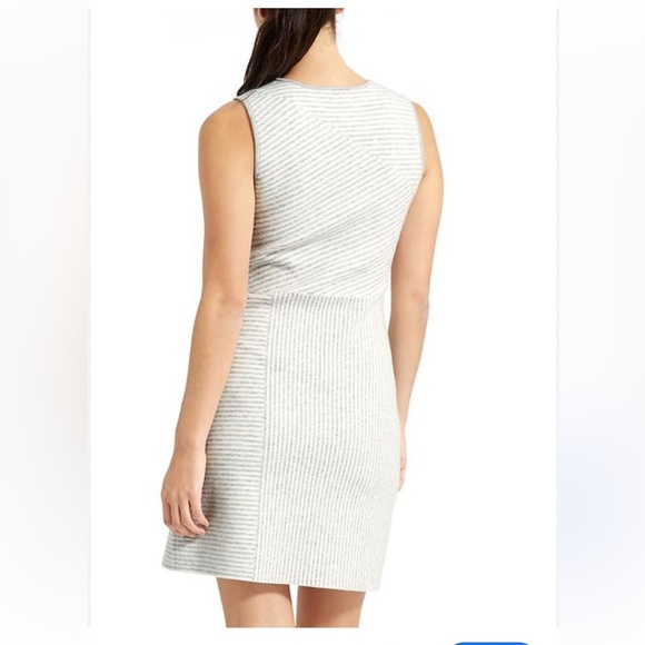 ATHLETA CHILLS AND VALLEY SWEATER DRESS SIZE S - Picture 2 of 7